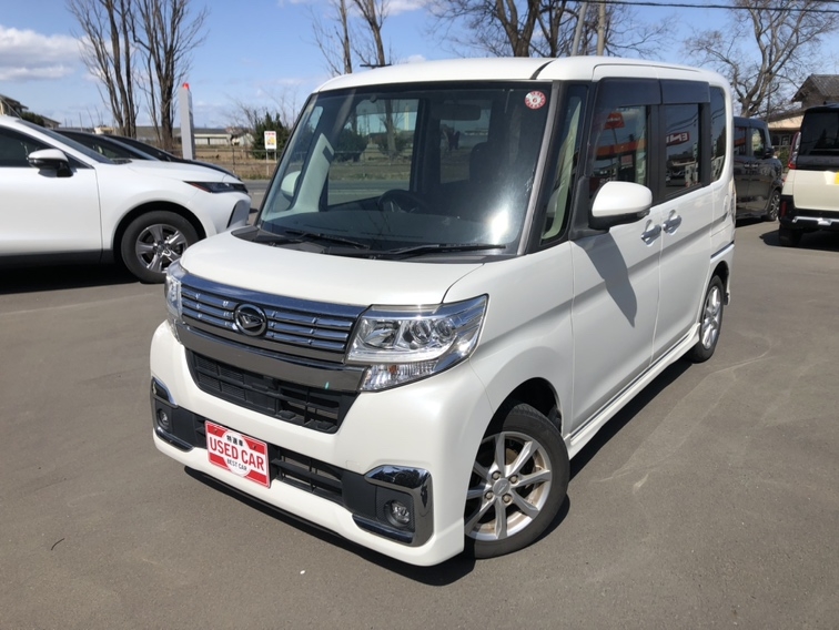 ダイハツ タントカスタム