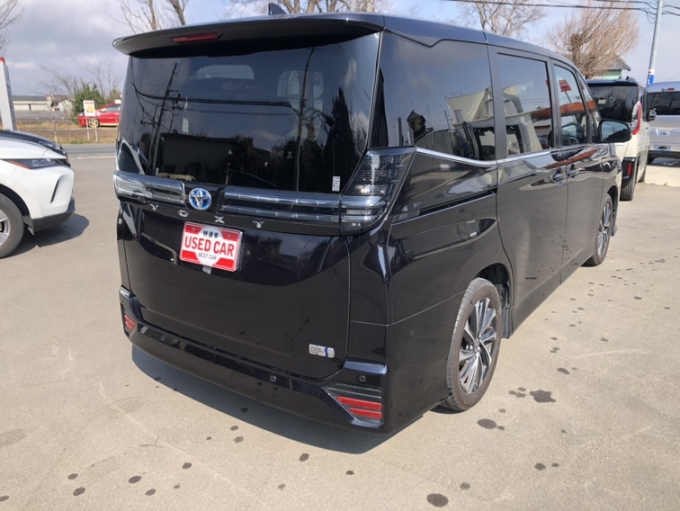 トヨタヴォクシー ハイブリッドS-Z