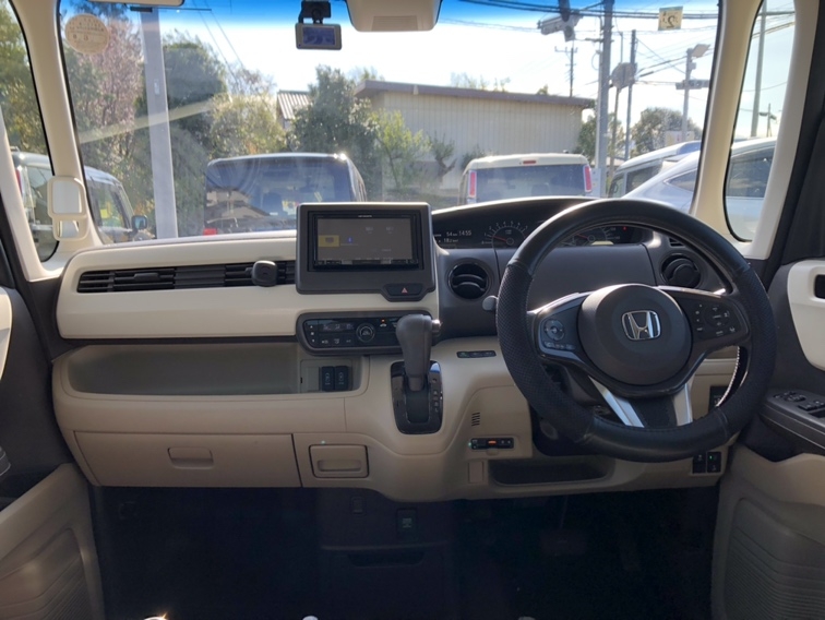 ホンダNBOX GLホンダセンシング