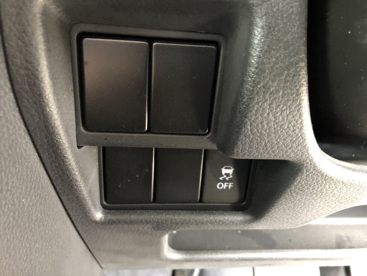 スズキスペーシア ハイブリッドG