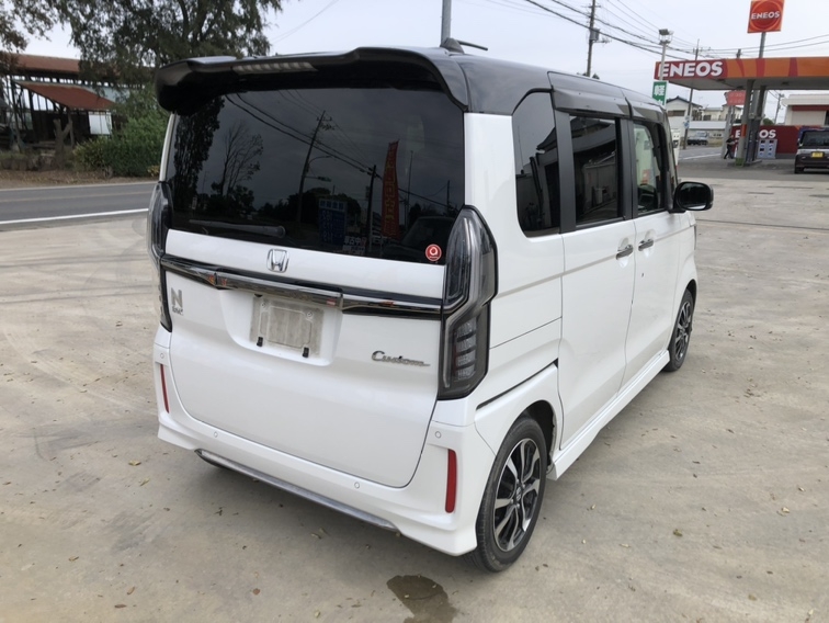 ホンダNBOX カスタム　L